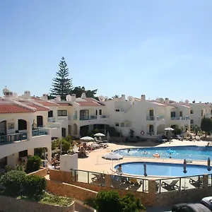 Apartament Monte Dourado
