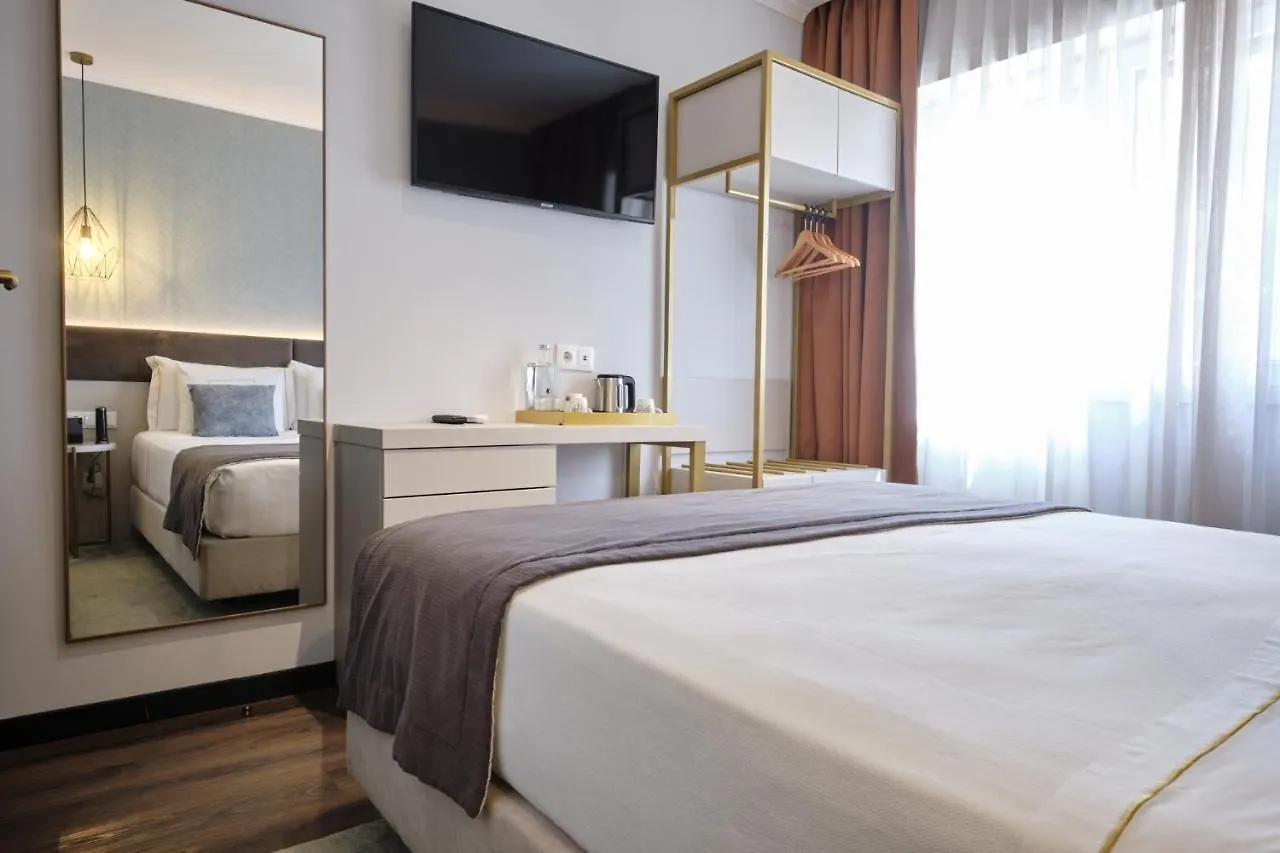 Duplo Charme Boutique Hotel Lissabon